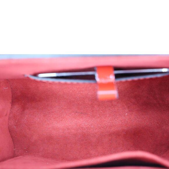 Louis Vuitton  Twist PM Infrarouge Vernis Chain Shoulder Bag Red - Picture 12 of 14